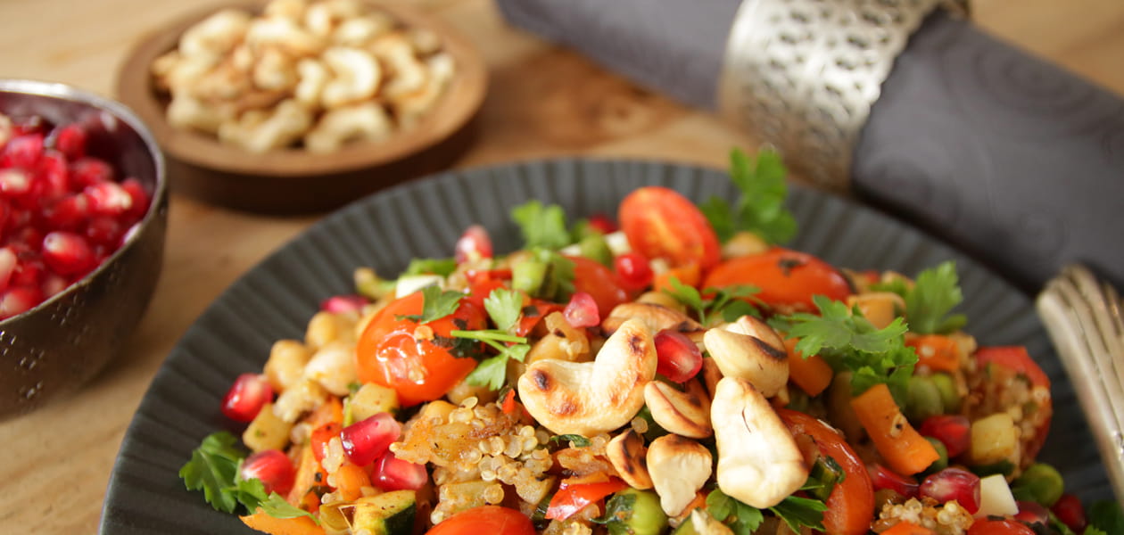 Quinoa Bowl mit geröstetem Gemüse